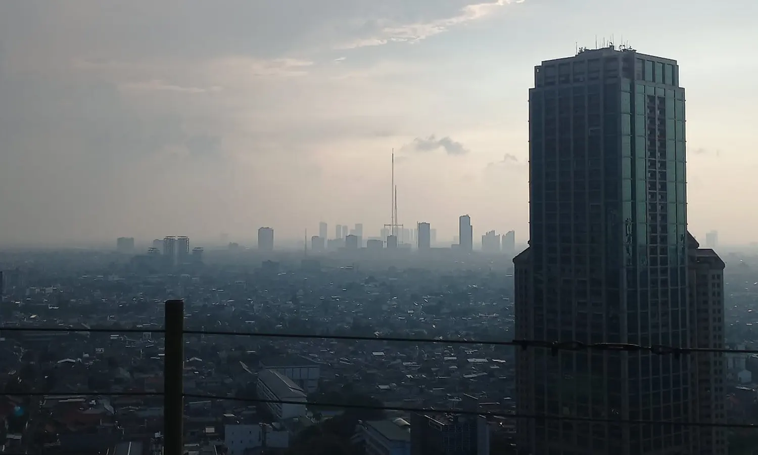 Masih Buruk! Program DLH Tak Mampu Perbaiki Kualitas Udara Jakarta  